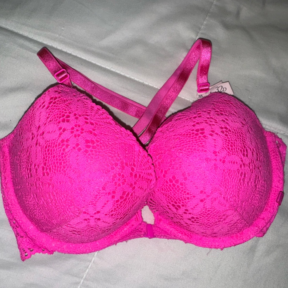 Victorias Secret Close Front Push-up Bra
